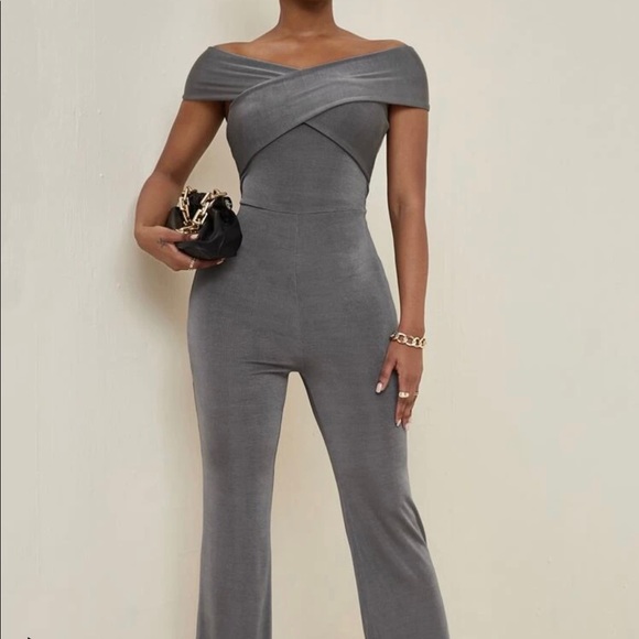 Wrap jumpsuit - Picture 6 of 6